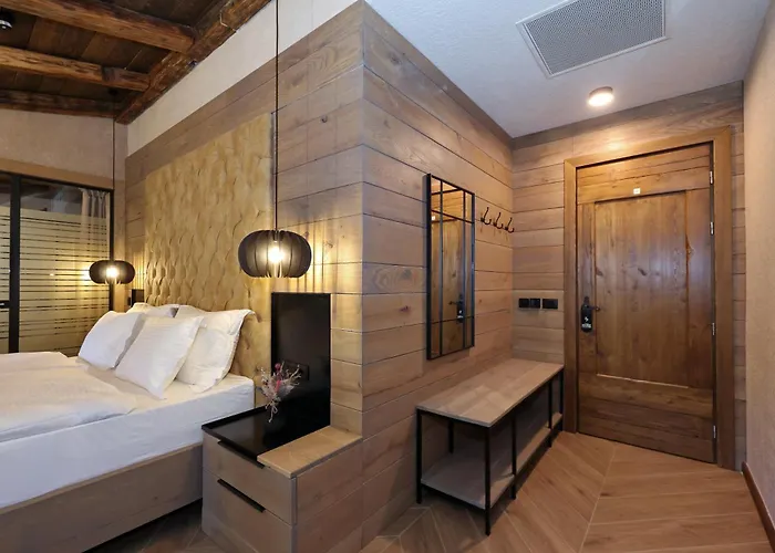 Hotel Planinarski Dom Vosac *