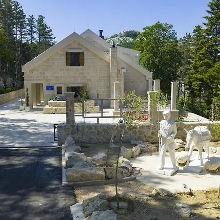 Hotel Planinarski Dom Vosac Makarska