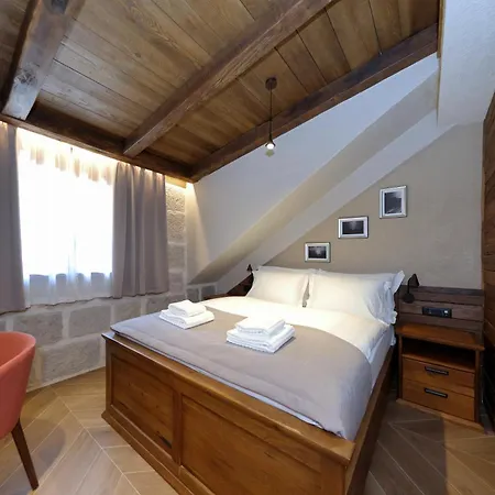 Planinarski Dom Vosac * Makarska