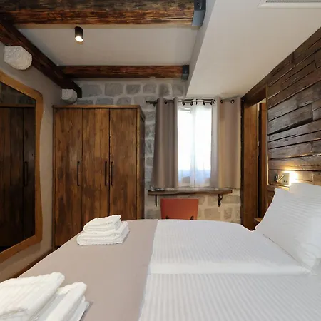 Otel Planinarski Dom Vosac Makarska