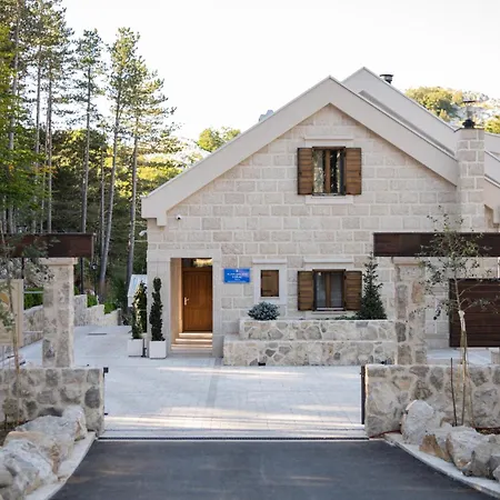 Mountain Vosac - Exklusiv Alpehytte Makarska