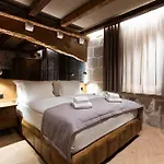Planinarski Dom Vosac - Exklusiv Hotel Makarska