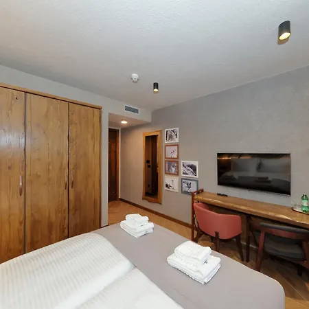 Planinarski Dom Vosac *