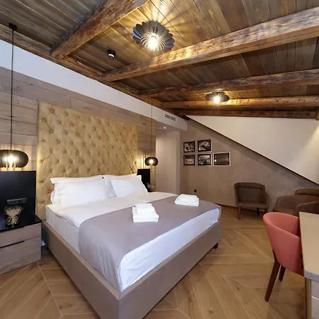 Hotel Planinarski Dom Vosac *