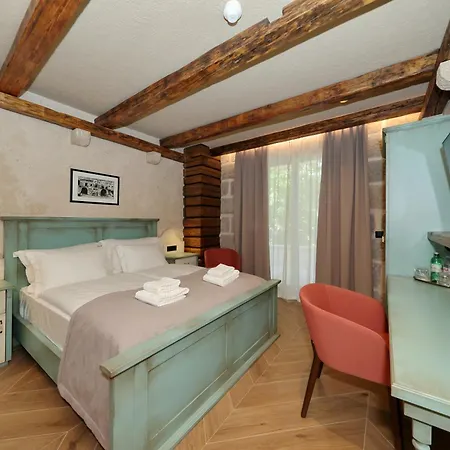 Hotel Planinarski Dom Vosac *